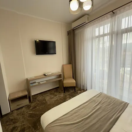 Garden 3* Odobesti