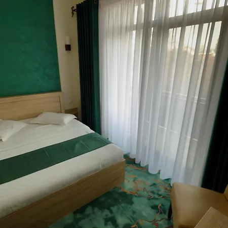 Garden Hotel Odobesti